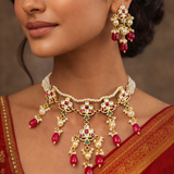 Noorika Kundan Set