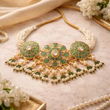 Gulnaar Kundan Set