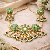 Gulnaar Kundan Set